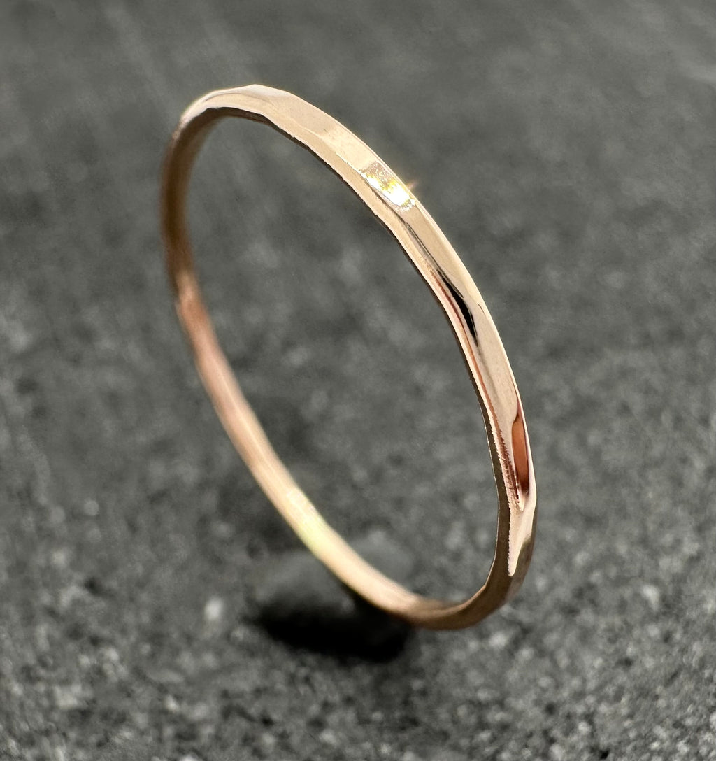 9ct gold hammered stacking ring lifestyle photo