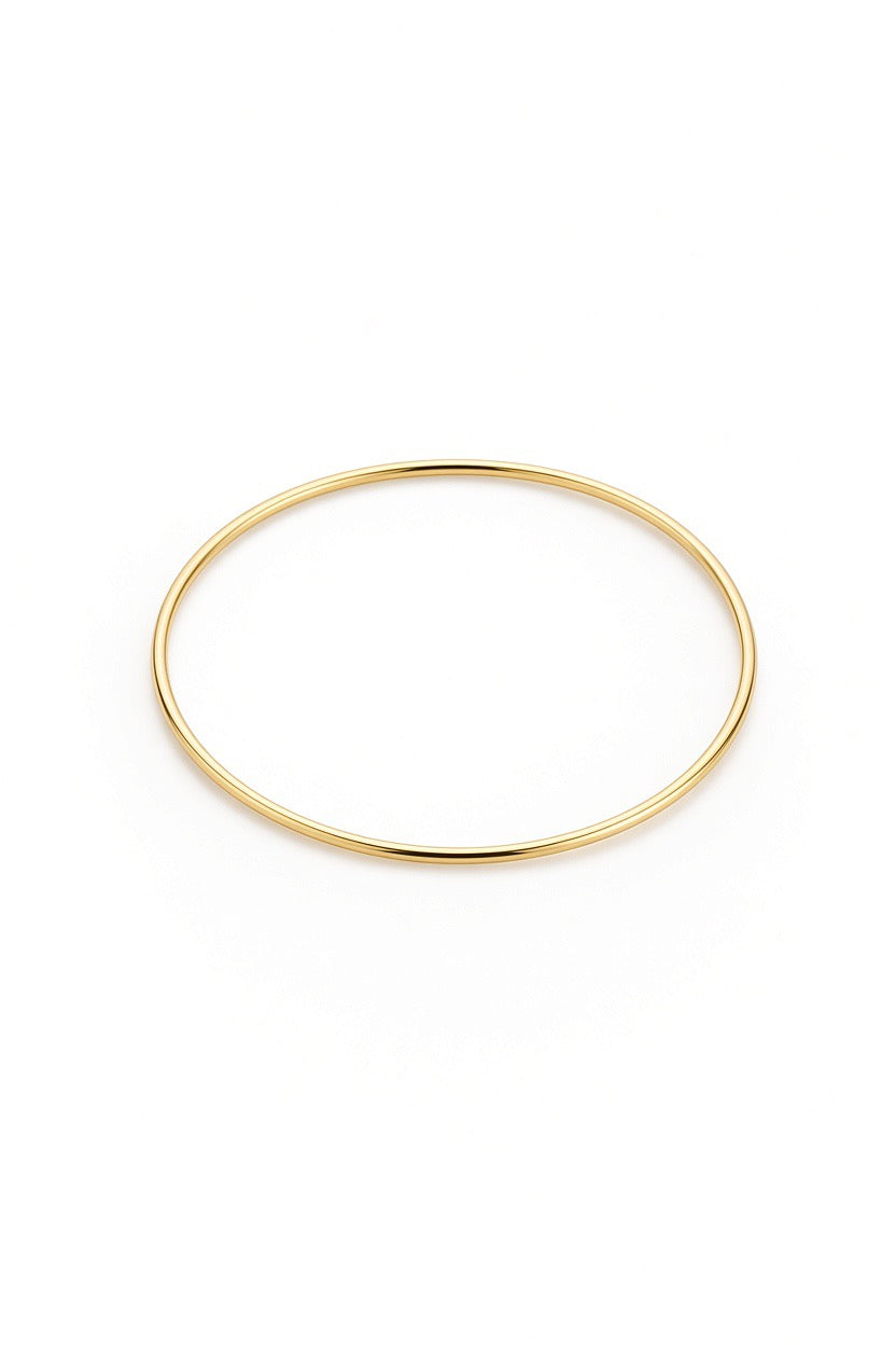 9ct yellow gold 1mm stacking ring stacked with other rings