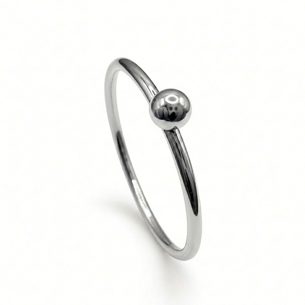 Sterling silver ring with silver bead