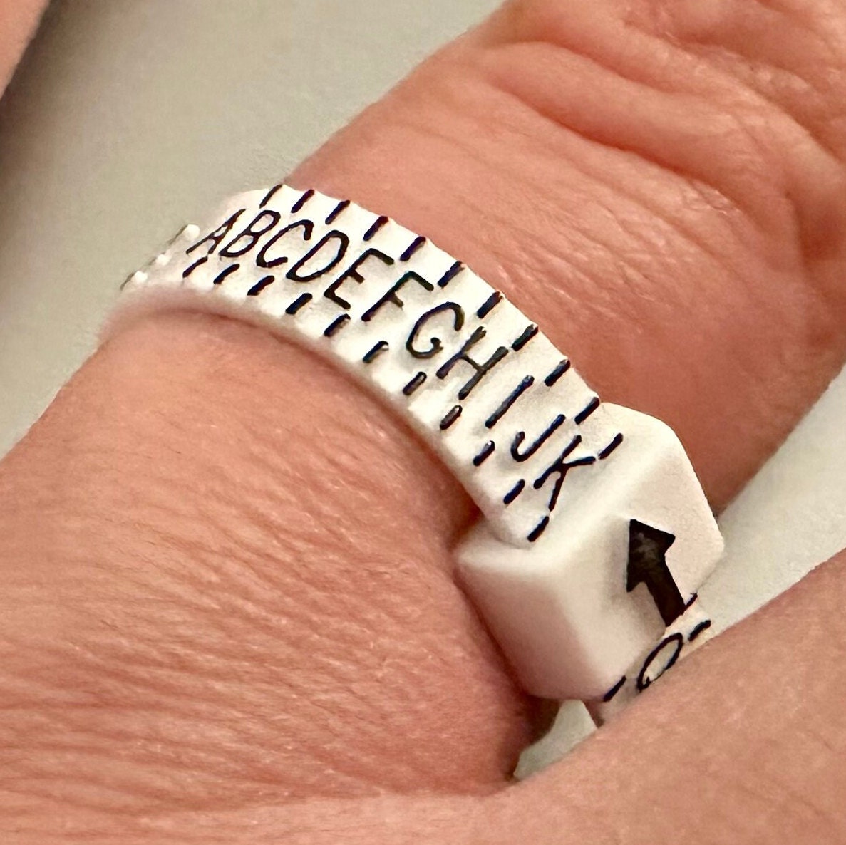 UK Ring Sizer | Finger | Toe | Measure | Adjustable and Reusable | A-Z+9 | Free Postage | Men | Women | Brand New